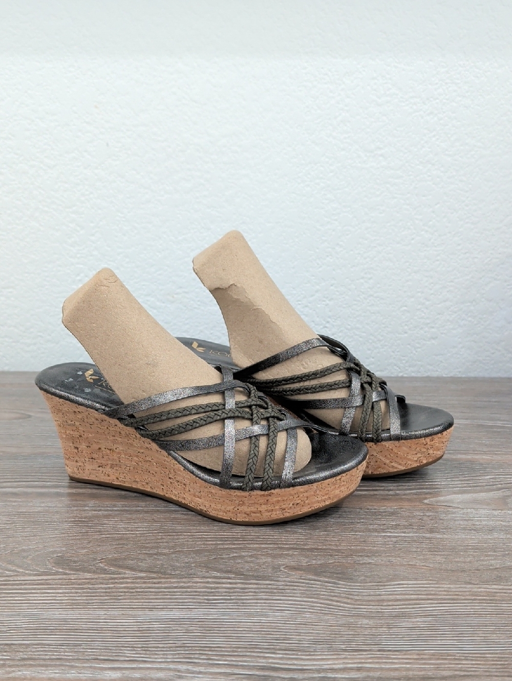New Koolaburra By UGG COREENA Strappy Gunmetal Wedges Sandals Shoes 7 Grey Metal